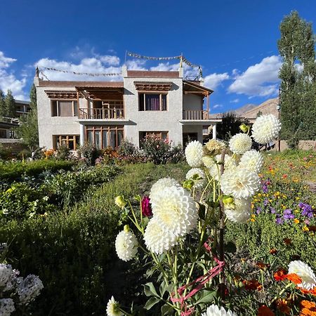 Hotel Chakzot Garden House Léh Exteriér fotografie